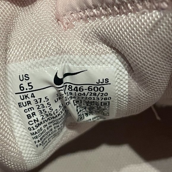 Nike Pink Air Max Verona Shoes - Womens size 6.5 - Picture 6 of 6